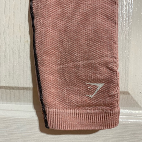 Gymshark Ombré Athleisure Pink & Grey Cute Workout Activewear Leggings O/S - Picture 9 of 9